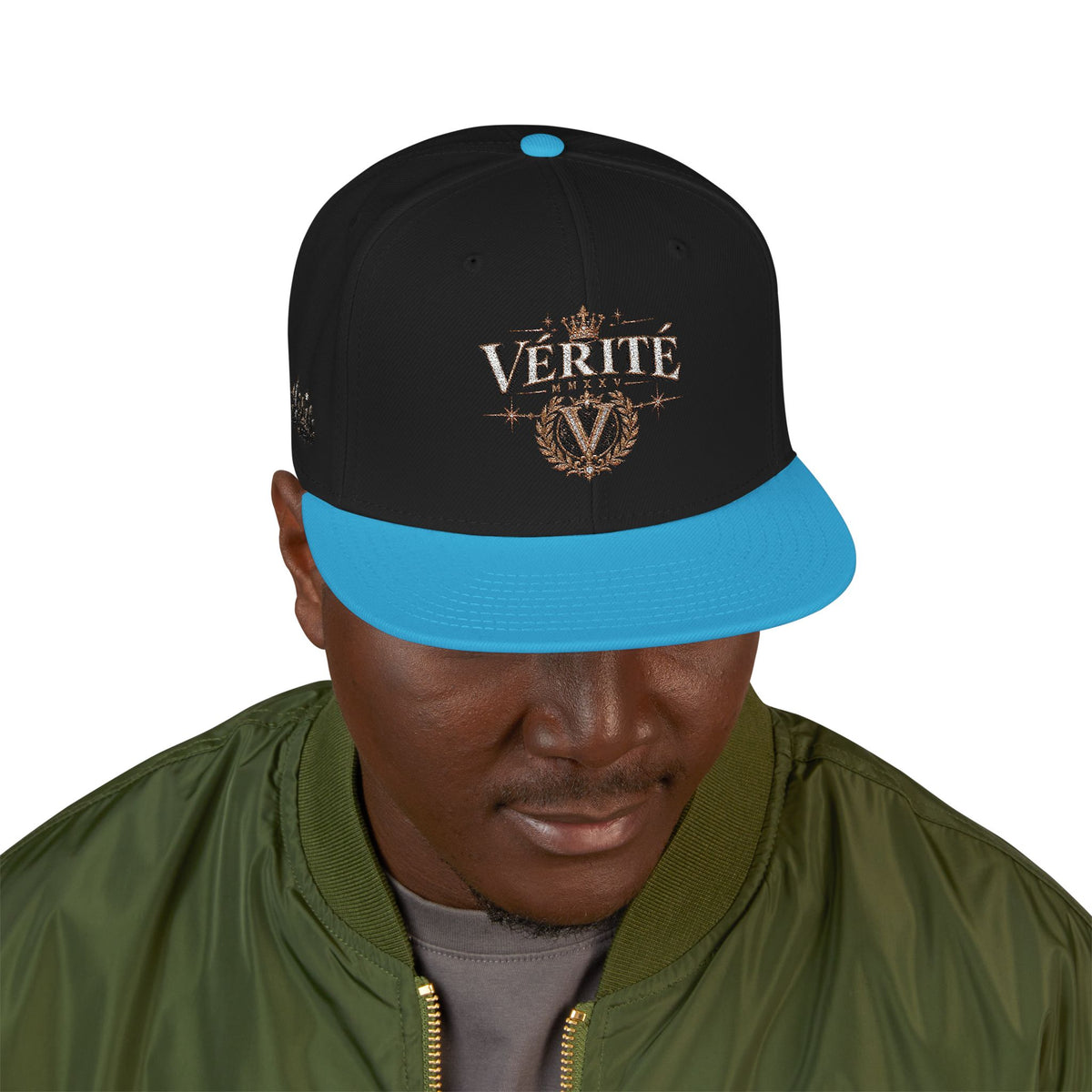 Hat-Embroidered 'Verité' Snapback Hat – Gold Sparkle Logo