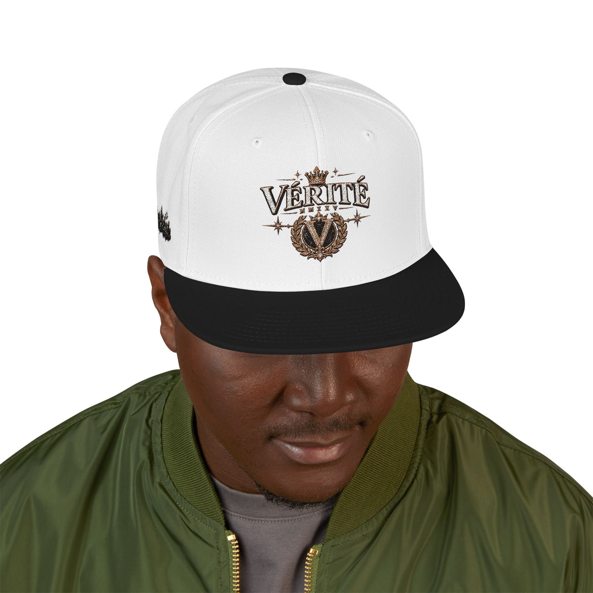 Hat-Embroidered 'Verité' Snapback Hat – Gold Sparkle Logo