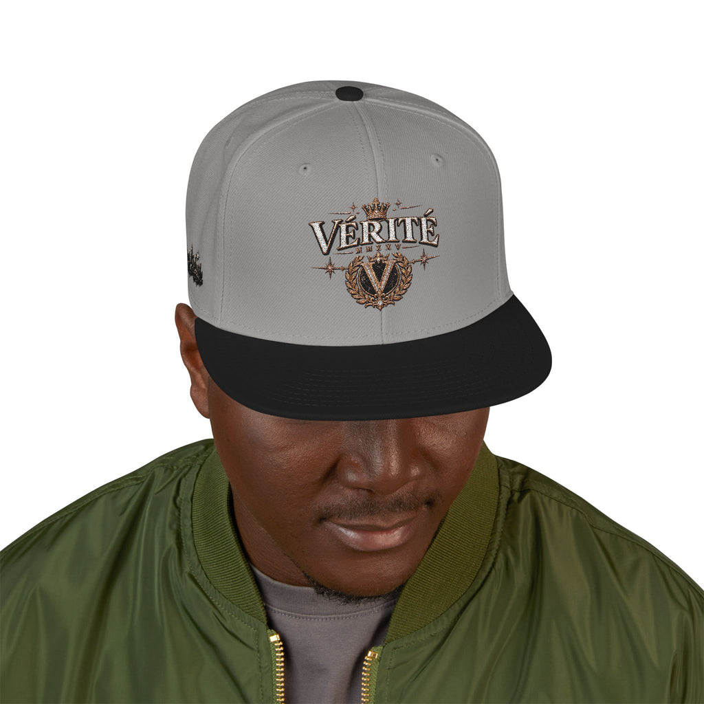 Hat-Embroidered 'Verité' Snapback Hat – Gold Sparkle Logo